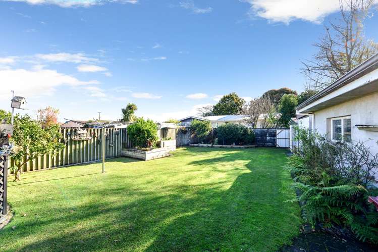 20 Macmurdo Avenue Glenview_21