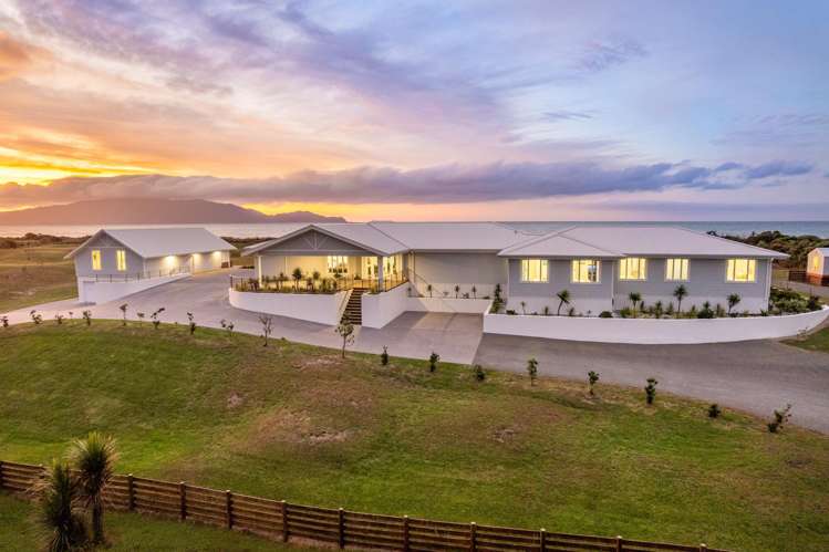 87 Rutherford Drive Waikanae Beach_48