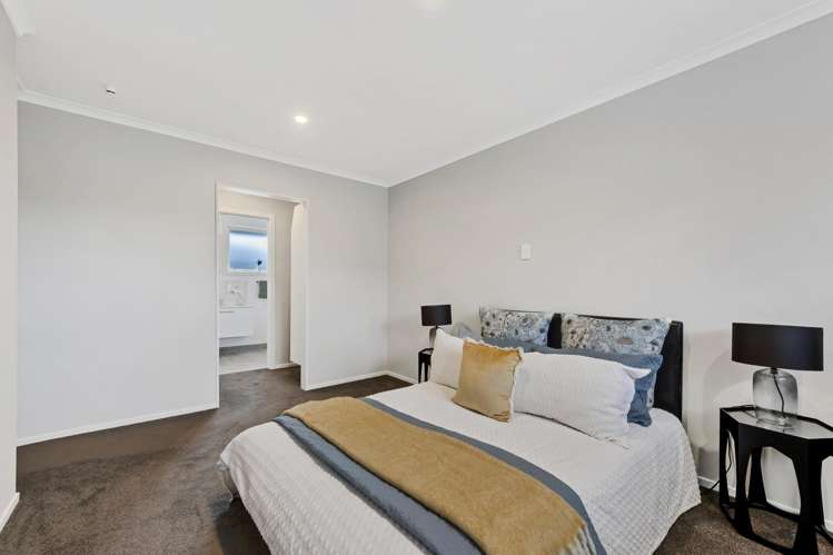 2/6 Timbertop Lane Saint Martins_7