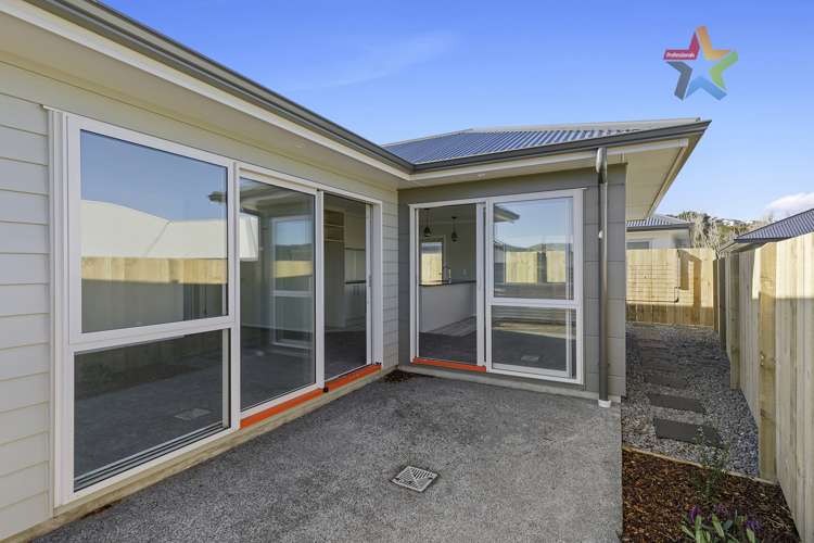 Lot 49 Manapouri Grove Kelson_13