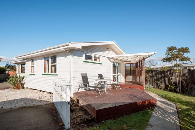 22 Burleigh Road Redwoodtown_2