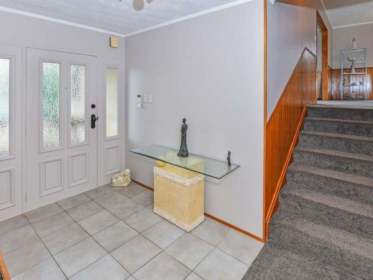 4 Deodar Place Totara Heights_24