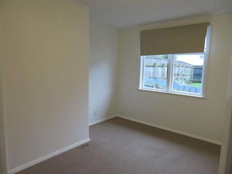 113 Dimock Street Titahi Bay_7
