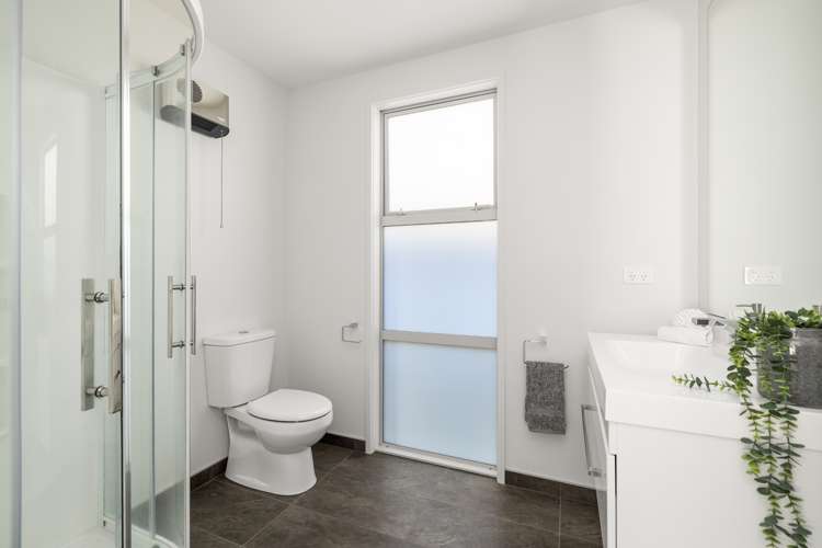 29 Hugo Way Papamoa_10