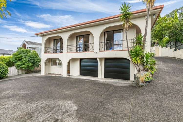 3/2 Beach Road Castor Bay_21