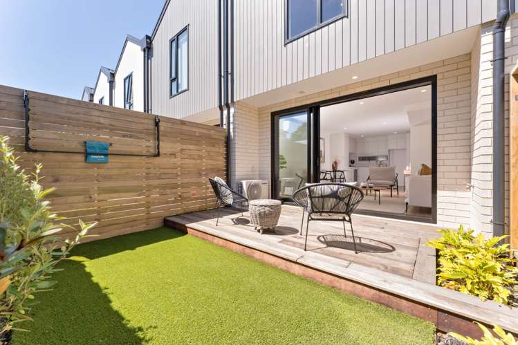 11/46 Taikata Road Te Atatu Peninsula_12