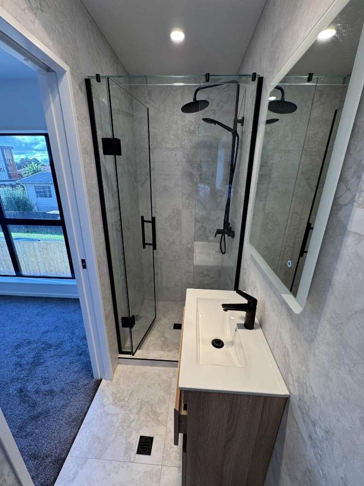 8/12 Hamlin Road 1816_6