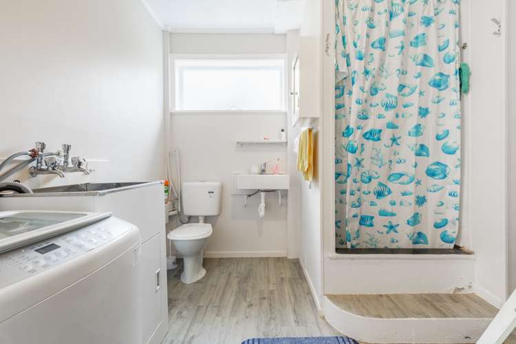 12 Godley Road Green Bay_12