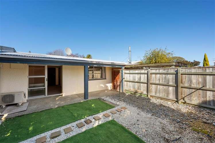 C/6 Glenroy Crescent 1920_12
