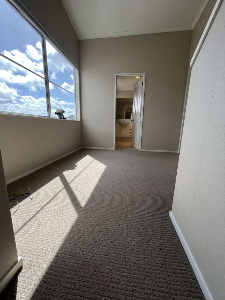 10 Seresin Crescent Flat Bush_11