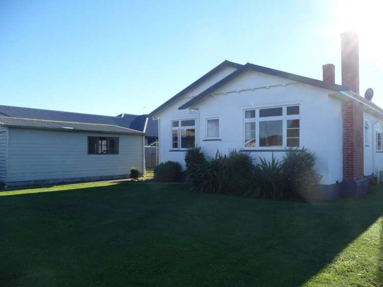 16 Walshs Road_0