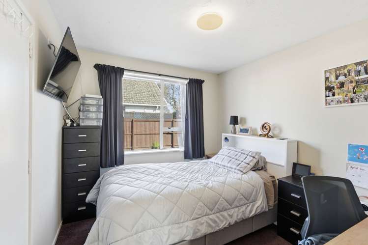 21 Carters Road Aranui_11