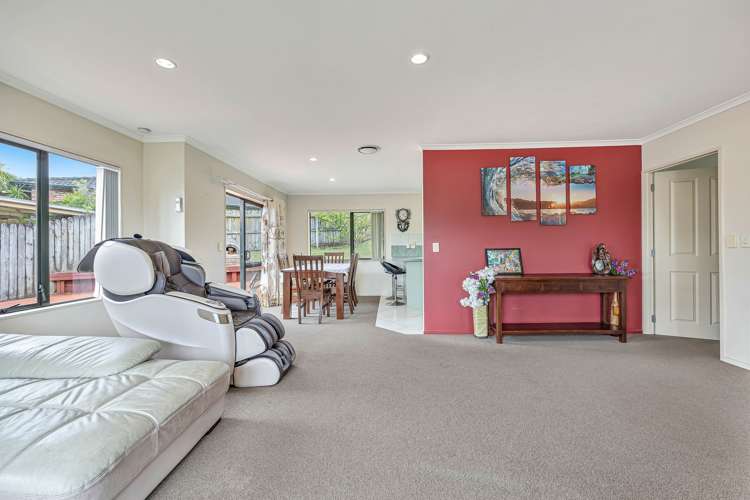 7 Donegal Park Drive Flat Bush_6