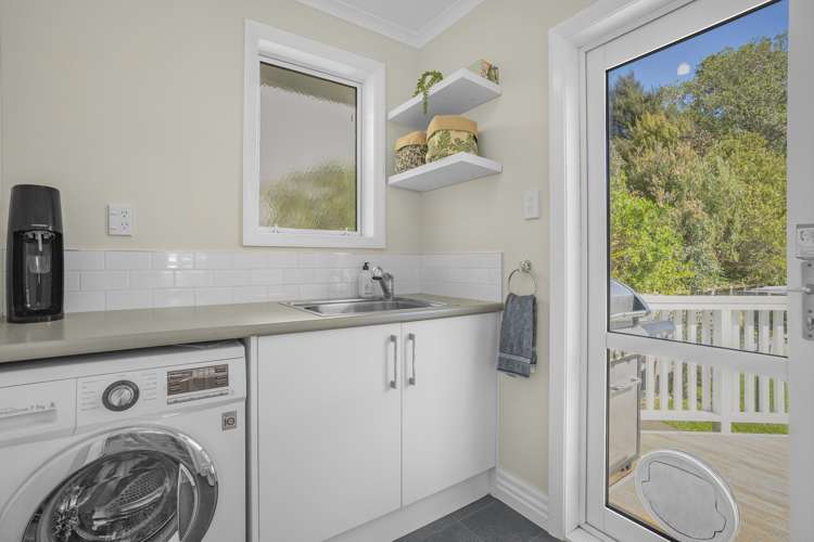 19 Maungaraki Road Korokoro_11