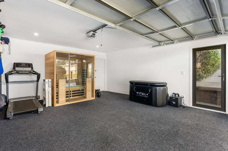 48 Carlisle Road Browns Bay_17