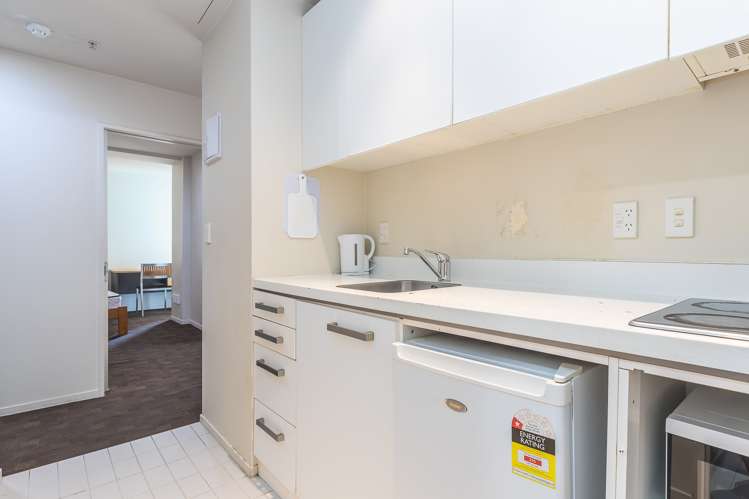 804/10 Waterloo Quadrant Auckland Central_6