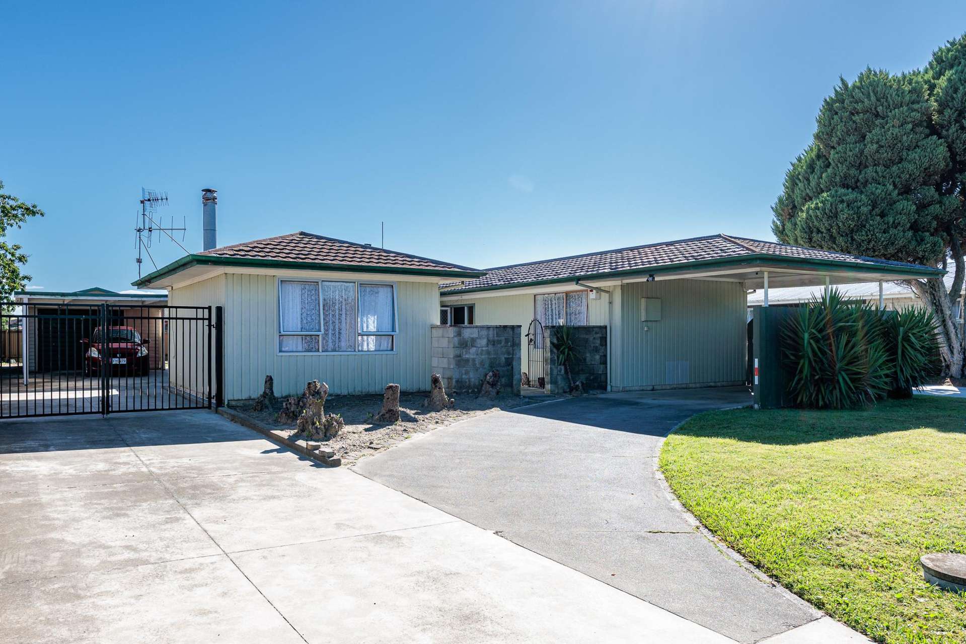 156 Portsmouth Road Flaxmere_0