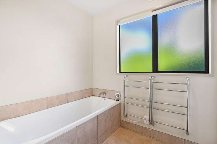 13 Goldleaf Hill Queenstown_14