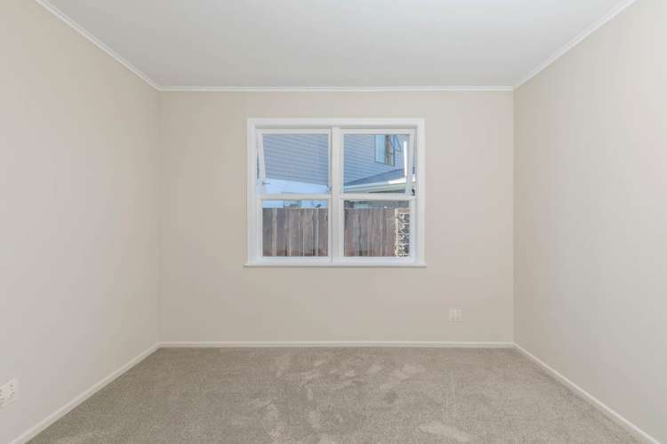 29 Nile Road Kelston_18