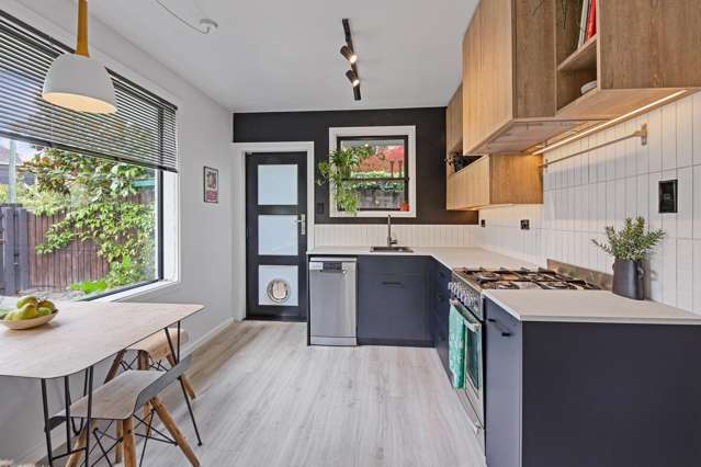 1/57 Bristol Street Saint Albans_1