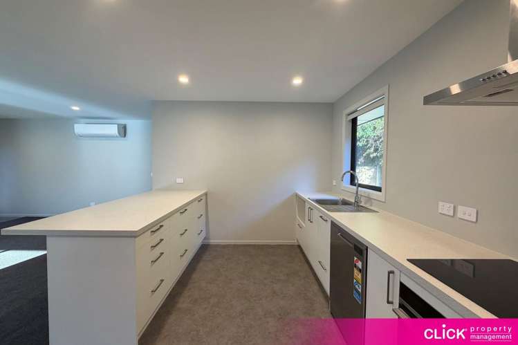 A/7 Christie Street 10254_4