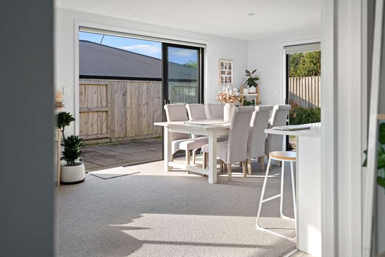 25 Awataha Crescent Pyes Pa_9