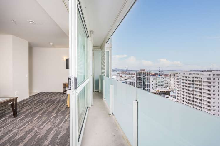 1720/10 Waterloo Quadrant Auckland Central_1