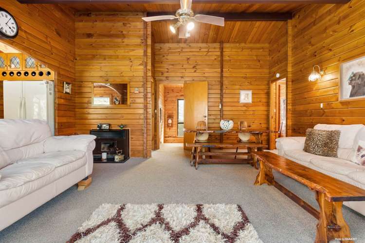 1/1129 Whangaparaoa Road Tindalls Beach_13