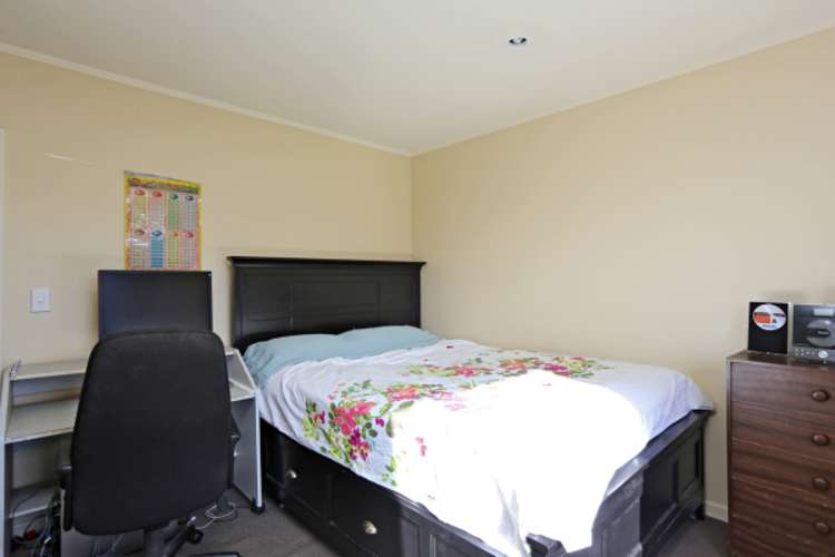 708a Park Road South Akina_6