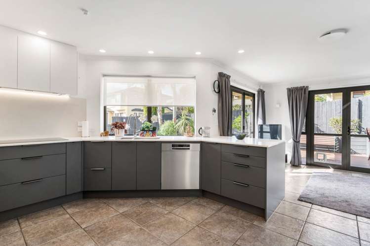 2/33 Kay Drive Blockhouse Bay_8