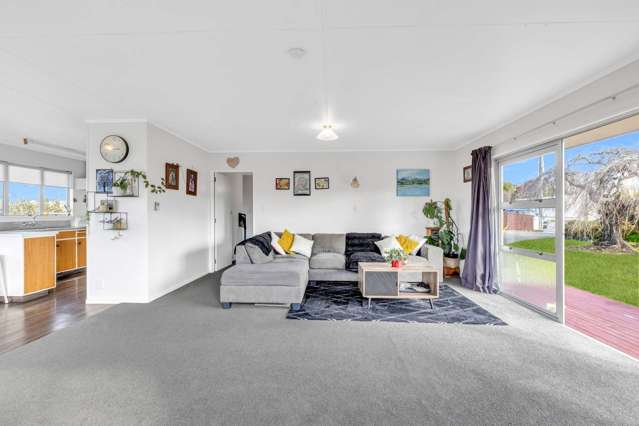402 main road Riwaka_1