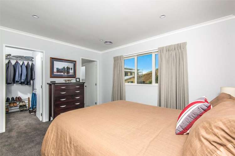 3 Gatley Grove Churton Park_4