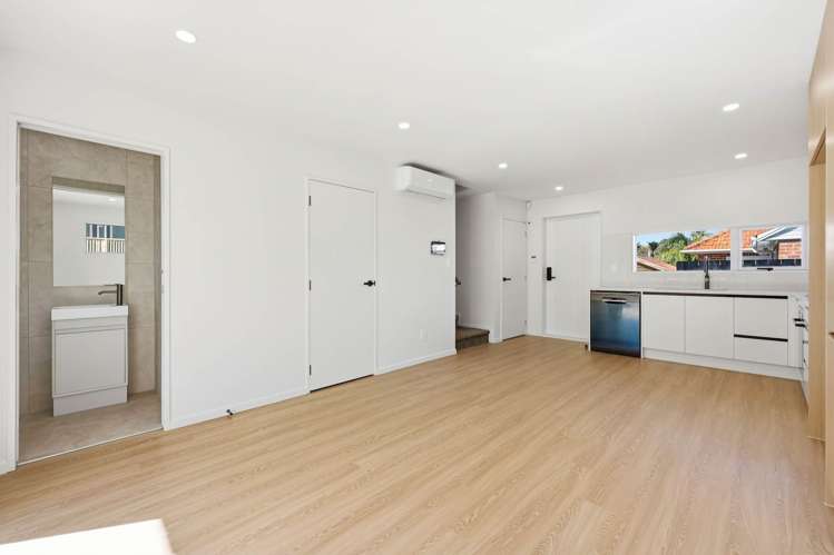 65C Kiwi Road Pt Chevalier_6