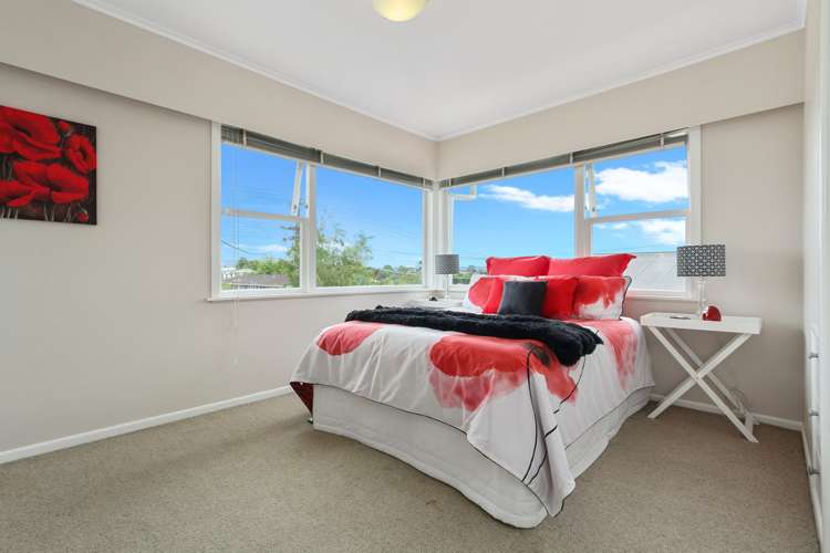 82 Royal View Road Te Atatu South_6