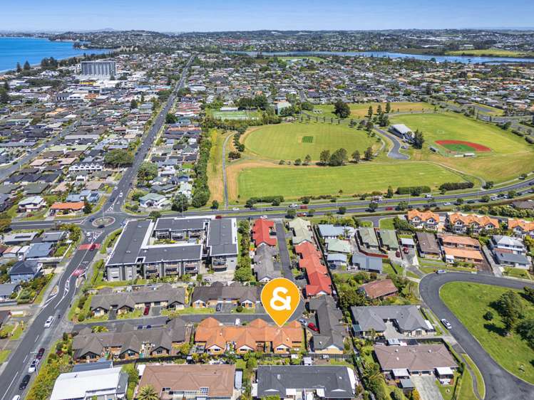 8/262 Centreway Road Orewa_20