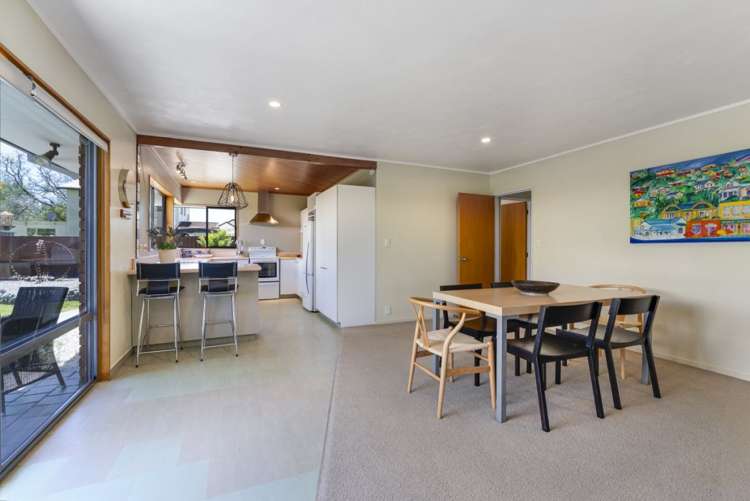 52 Aldinga Avenue Stoke_6