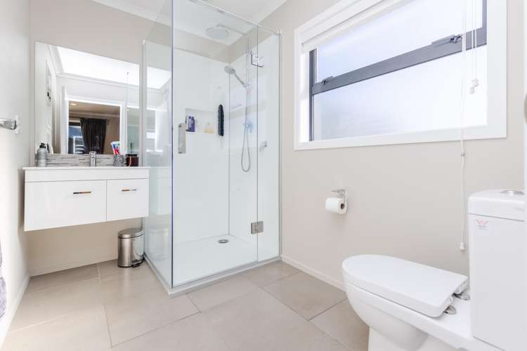 10 Carlingford Rise Dinsdale_11