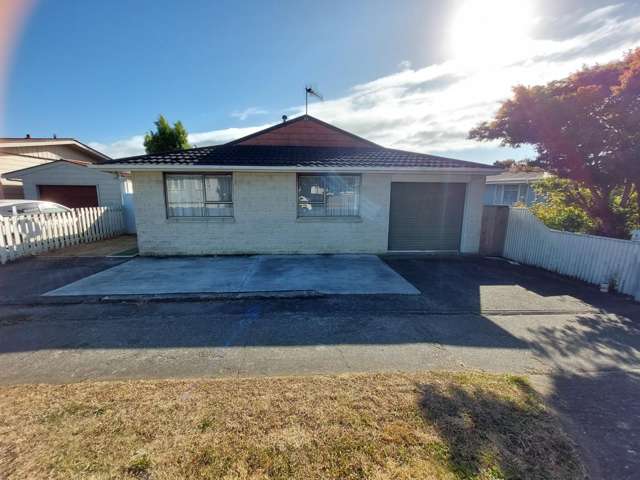 Tidy Two Bedroom Unit