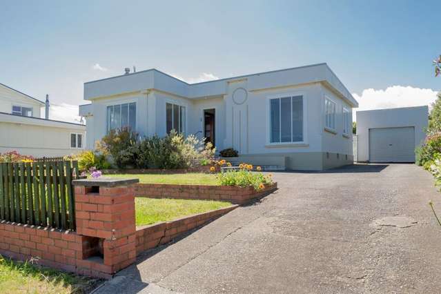 4 Ngaio Street Otaki Beach_3