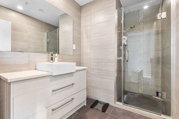 42 Regent Street Devonport_9