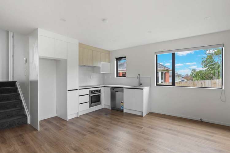 49A Golf Road New Lynn_8