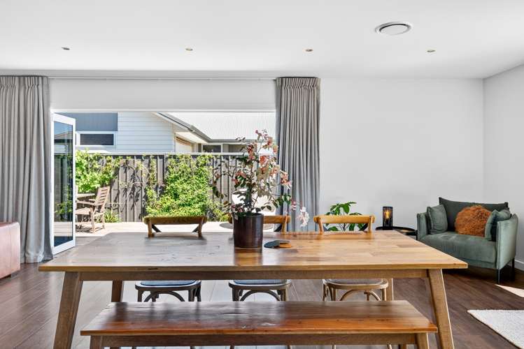 11 Whangaehu Place_4