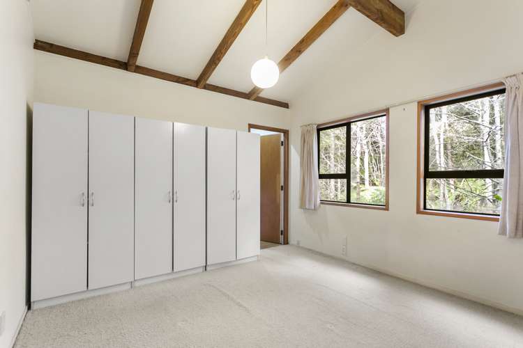 36 Longfellow Parade Glen Eden_16