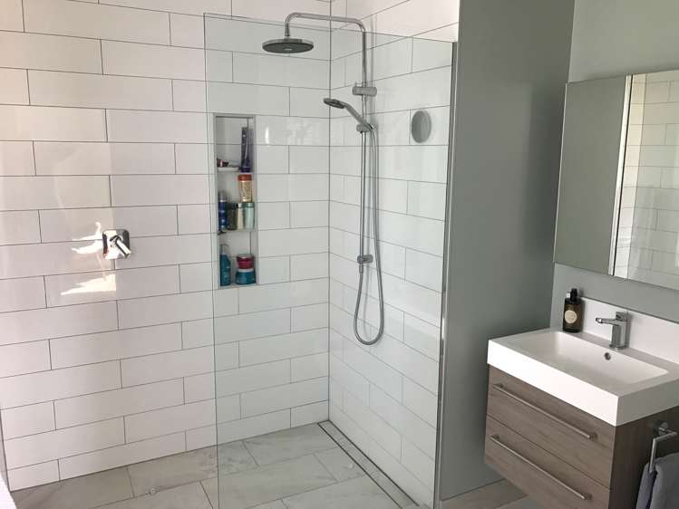 7 Kaiteriteri Close Aotea_12