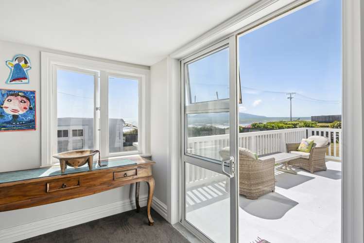 60 The Parade Paekakariki_7