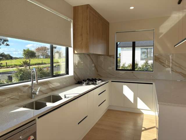 10A McLarin Road Glenbrook_4