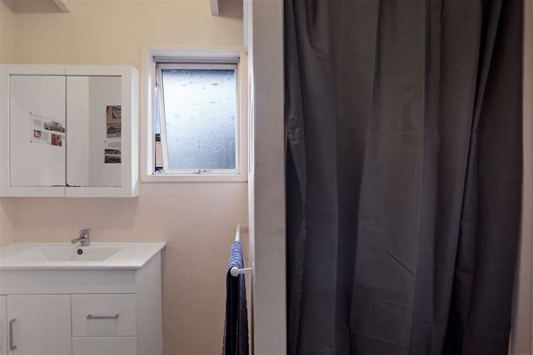 102 Park Avenue Whangamata_9