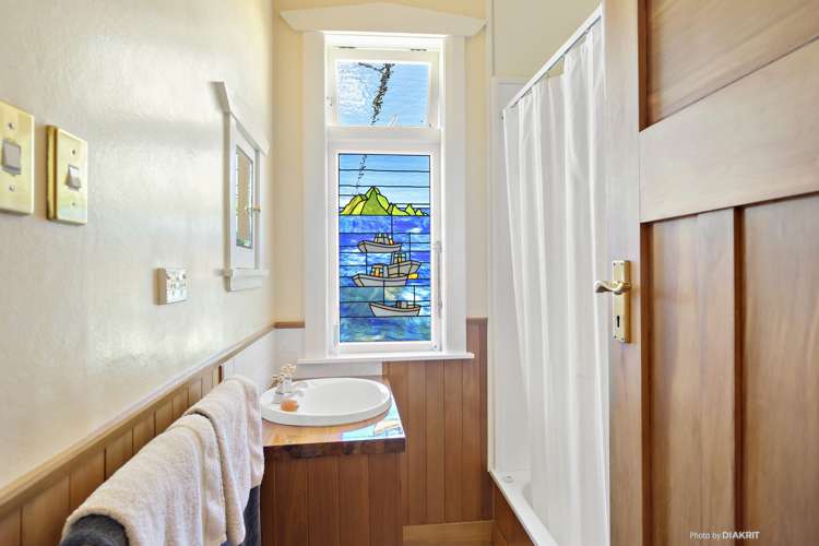 13 Burwah Street Berhampore_11