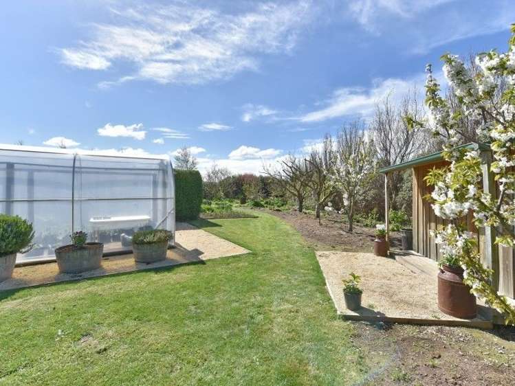 4/736 Sandy Knolls Road West Melton_13