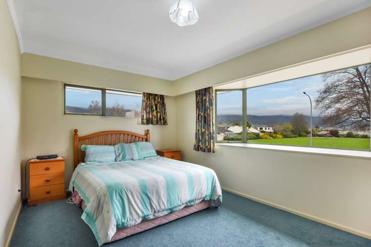 18 Aldinga Avenue Stoke_16